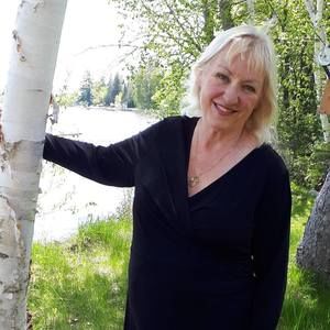 Meet your Posher, Deb